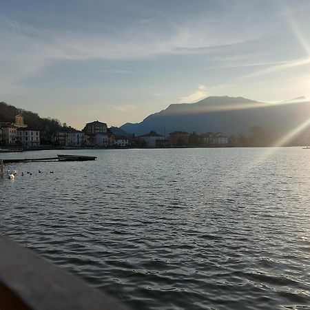Rifugio Sul Lago Di Lugano A Porto Ceresio Exterior foto