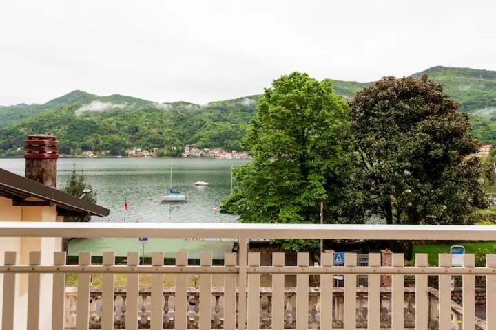 Rifugio Sul Lago Di Lugano A Porto Ceresio Exterior foto